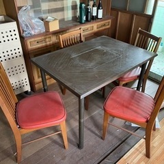 調理コンロ付テーブル　椅子x4