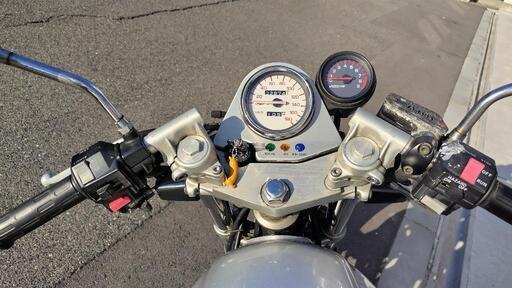 SRX400　初年度1997年　3VN 4,000kmぐらい SRX400 初年度1997年 3VN 3980kmぐらい