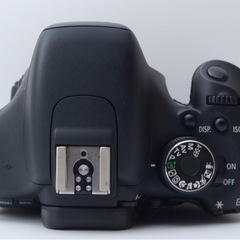 ★Canon EOS kiss X5★S数約1300回●スマホ転送●初心者向け●  1ヶ月動作補償あり！ 安心のゆうパック代引き発送！ 送料、代引き手数料無料！ ☆Canon EOS kiss X5☆S数約1300回○スマホ転送○初心者向け○ 1ヶ月
