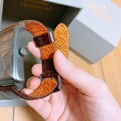 ヴィヴィアン・ウエストウッド　ロンドン タイムマシーン　腕時計 スクエア 