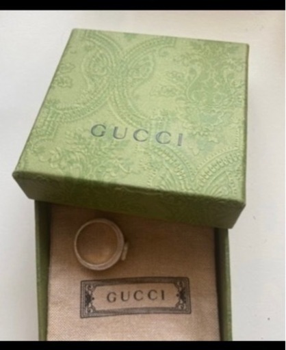 GUCCI サイズ20 15000円→13000円に値下げ