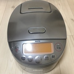サンヨー　SANYO 圧力IH ジャー炊飯器　ECJ-MK10