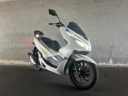 ホンダ PCX JF81 低走行 ❗️