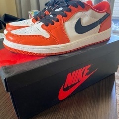 Nike Air Jordan 1 Low OG "Starfi...