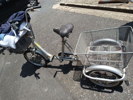 自転車、大人用三輪車