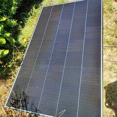 【譲渡先決まりました!ありがとうございます】太陽光パネル　単結晶440W　ブルーサンソーラー