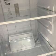 古九谷青磁陽刻牡丹雷紋角皿