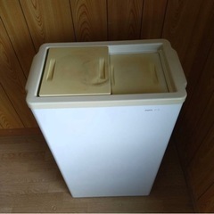 【動確済み】SANYO 冷凍ストッカー SCR-S44 43L 冷凍庫 縦型ストッカー 厨房機材 厨房機器 店舗用品 業務用冷凍庫 スライド 大阪発