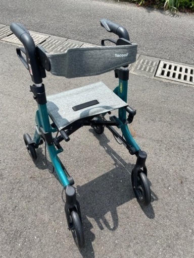 シルバーカー　手押し車　老人　幸和製作所（TacaoF）
