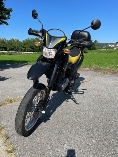 スズキ　DR125SM  インジェクション