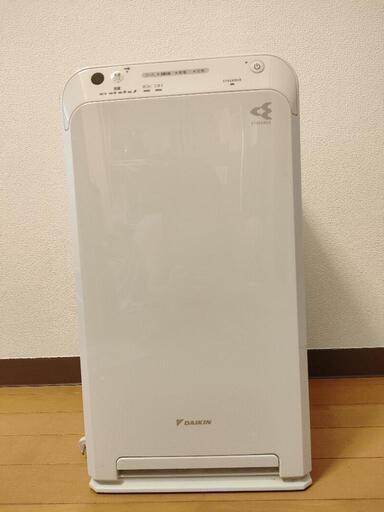 【早いもの勝ち】ダイキン空気清浄機MC55U-W　保証書あり　2019年製