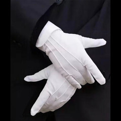 白手袋　White gloves