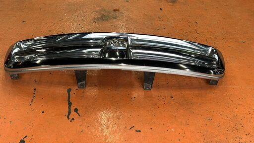 ダッジラムピックアップフロントグリルエンブレムRAM1500SLTBIGHORN  