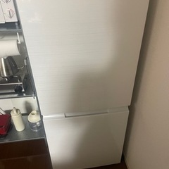 冷蔵庫　SHARP