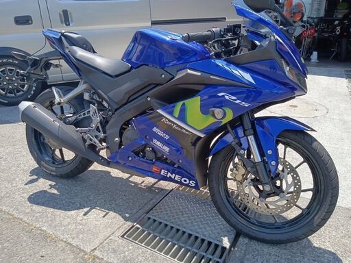 YZF-R15 V3 YAMAHA ヤマハ モビスターカラー 倒立フォーク 検(R25/R3/GSX-R150/GSX-R125