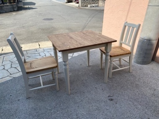 （値下）天然木パイン材テーブル椅子セット2人掛☕️