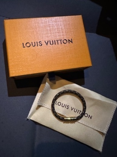 《決まりました》LOUIS VUITTON ブレスレット