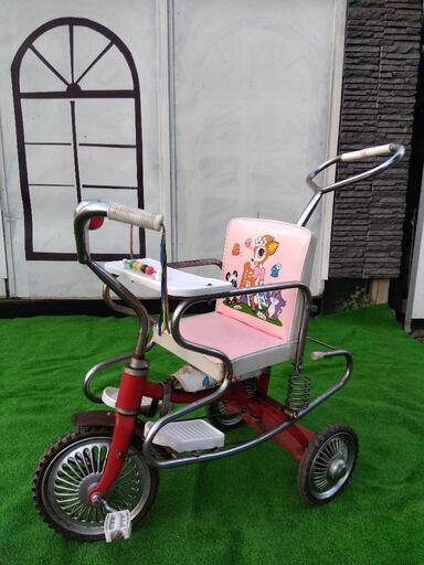 三輪車、バンビ―、レトロ、