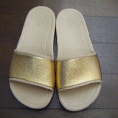 美品　☆　CROCS クロックス フラットサンダル サイズW5