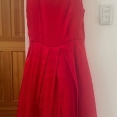 赤　ドレス
