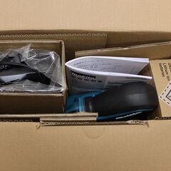 【未使用】makita マキタ 18Vハンディーソー バッテリー充電器セット MUC101DRG (D5066knxwY)