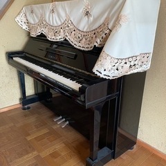 【ネット決済・配送可】ピアノ