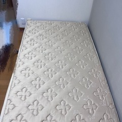 ニトリ/IKEAセミダブルベット