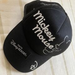 mickey mouse 帽子　黒色　５８ｃｍ　美品 