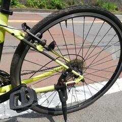クロスバイク　FELT 