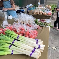 朝市開催10時〜　焼き菓子販売もあるよ！