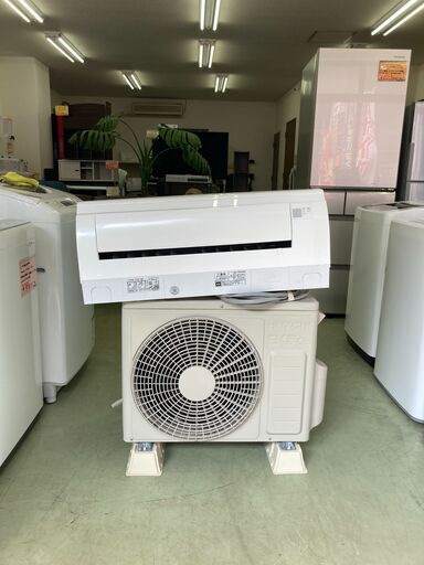 【お取引中】2021年製 日立 ルームエアコン 100V 2.2kw 主に6畳用 白くまくん RAS-C22L★9511★