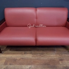 ☑️売約済　処分セール超極上マルニ木工ワインレッド赤高級2人掛けレザーソファー革ソファ
