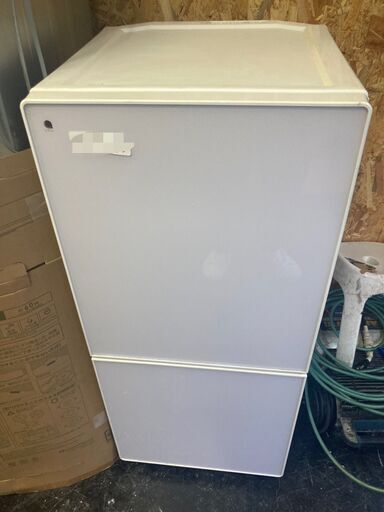☆中古￥9,800！【会員価格￥8,800】U-ING　110㍑2ドア冷蔵庫　家電　2018年製　UR-FG110J(W)型　幅48㎝ｘ奥行54㎝ｘ高さ108㎝　【BG184】