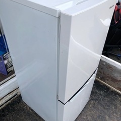 福岡市内配送無料　ハイセンス 冷蔵庫 130L  2ドア HR-D1301