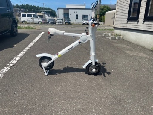 電動スクーター キュートML 折り畳み式 ナンバー付き即乗り可能