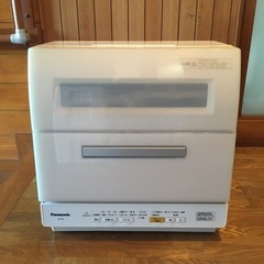 食器洗い乾燥機　パナソニック　NP-TR9