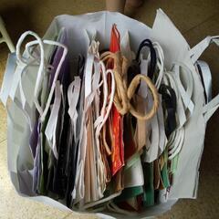 紙袋、ショッピングバッグ