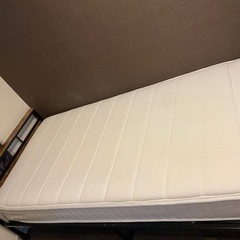 シングルベッドセット一式　ベッドフレーム　マットレス