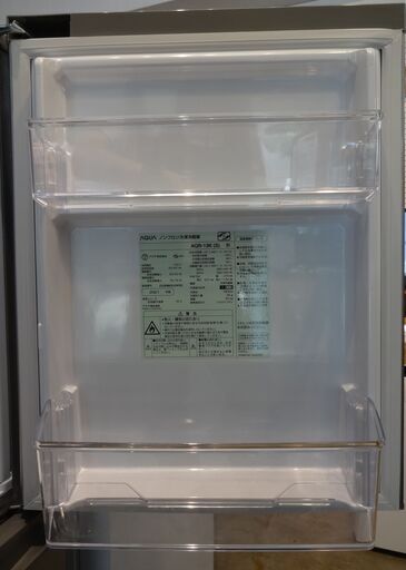 w63☆カードOK☆お持帰り割り引き有り☆SHARP 2017年製 2ドア 冷蔵庫