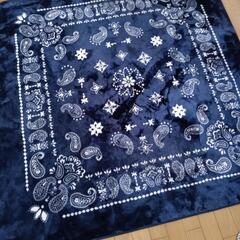 【美品】185×185絨毯　じゅうたん　マット