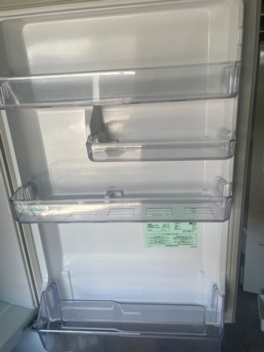 配達設置込み【大容量】370ℓ❗️製氷機能あり❗️３ドア冷蔵庫