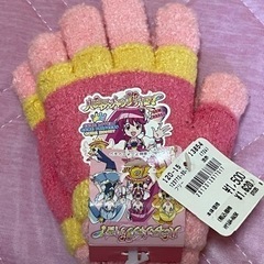 新品 ハピネスプリキュア手袋②２つで300円