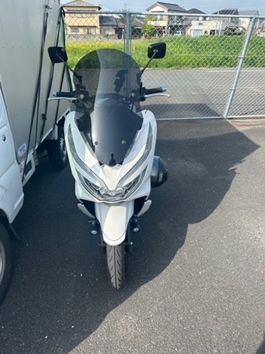 ホンダ PCX JF81