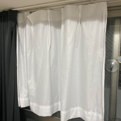 白いカーテン(短い)