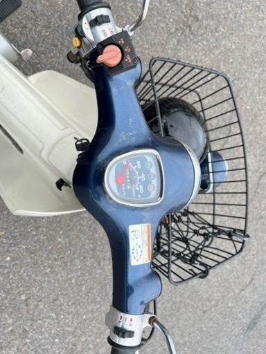 HONDA Super Cub 50DX スーパーカブ 販売証明書なし　カギあり　バイク■現状品 HONDA Super Cub 50DX スーパーカブ 販売証明書なし カギあり バイク