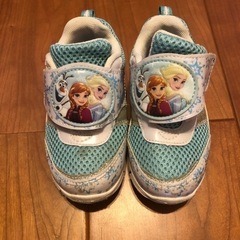 アナと雪の女王　靴15.0センチ