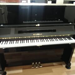 KAWAIピアノ、高さ127センチ、3本ペダル、綺麗です。明るい音色