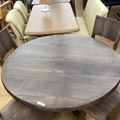 KG-97【新入荷　リサイクル品】回転イス　無垢材　ラウンドテーブル5点セット　ブラウン系