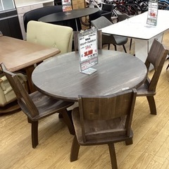 KG-97【新入荷　リサイクル品】回転イス　無垢材　ラウンドテーブル5点セット　ブラウン系
