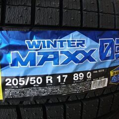 新品 DUNLOP WINTER MAXX03 205/50R17 89Q 2023年（25週 24週） WM03 